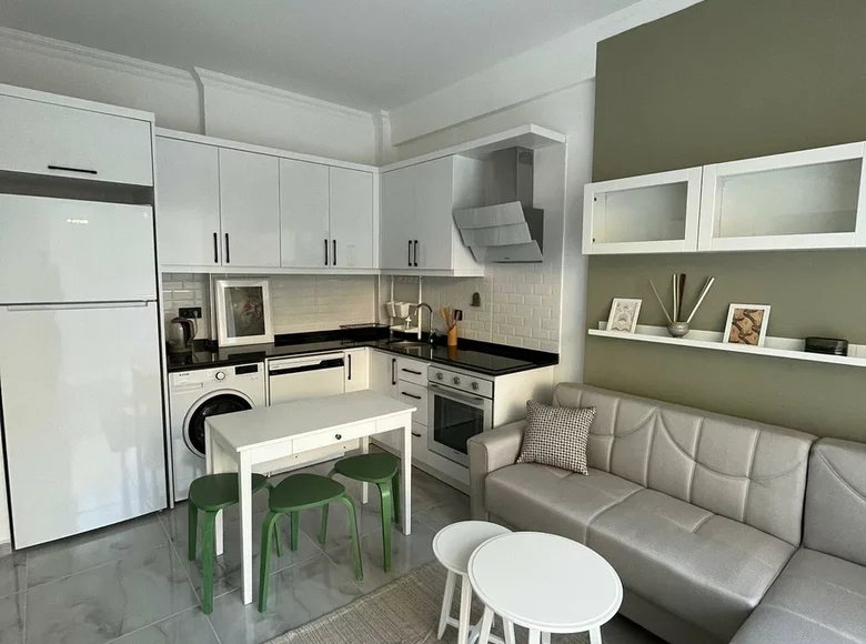 Mieszkanie 2 pokoi 55 m² Alanya, Turcja