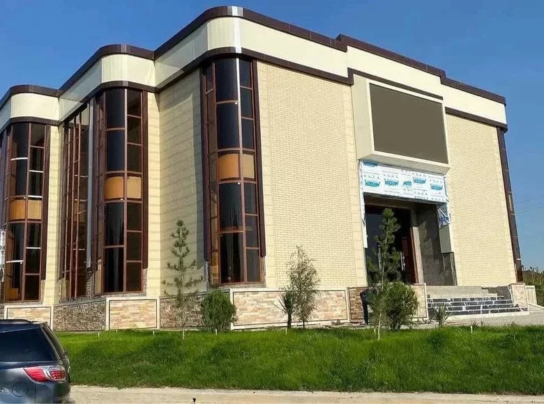 Коммерческое помещение 1 054 м² Шайхантаурский район, Узбекистан
