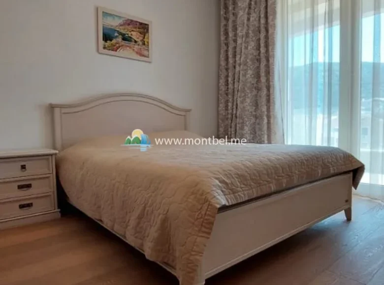 Квартира 2 спальни 77 м² Будва, Черногория