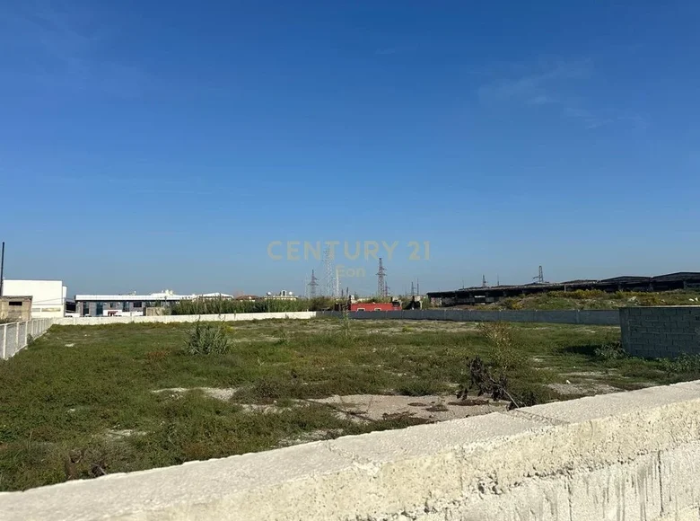 Atterrir  Bashkia Durres, Albanie