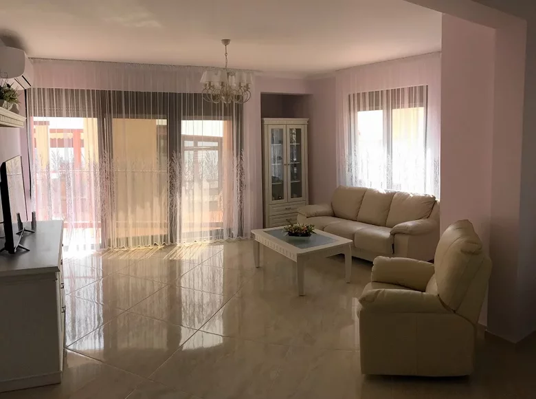 Apartamento 3 habitaciones 112 m² Dobra Voda, Montenegro