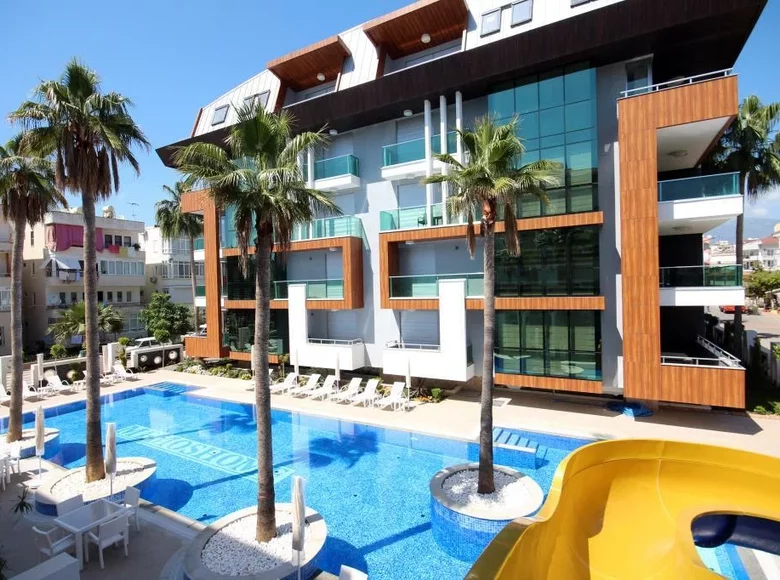 Квартира 4 комнаты 133 м² Алания, Турция