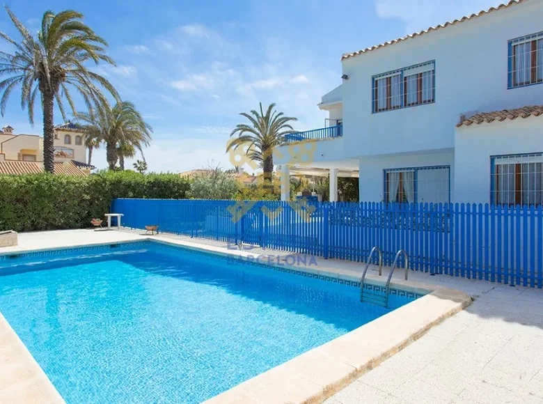 5 bedroom house 196 m² Costa Blanca, Spain