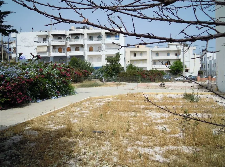 Land 1 room 335 m² Limenas Chersonisou, Greece