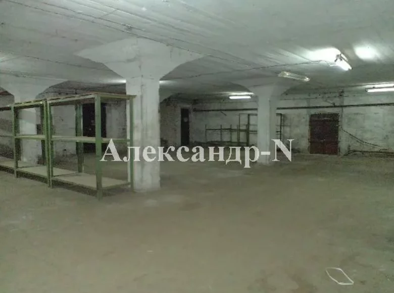 Warehouse 785 m² in Odessa, Ukraine