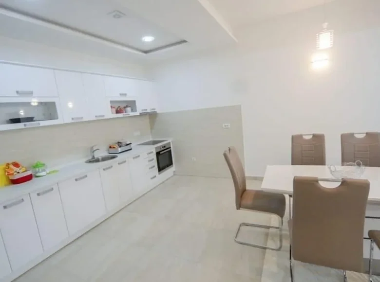 Wohnung 2 Schlafzimmer 117 m² Budva, Montenegro