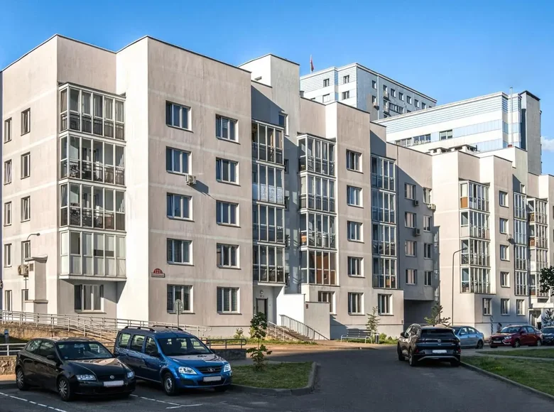 Mieszkanie 3 pokoi 100 m² Mińsk, Białoruś