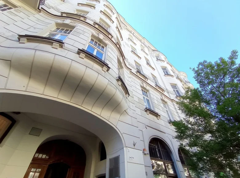 2 room apartment 64 m² Warsaw, Poland