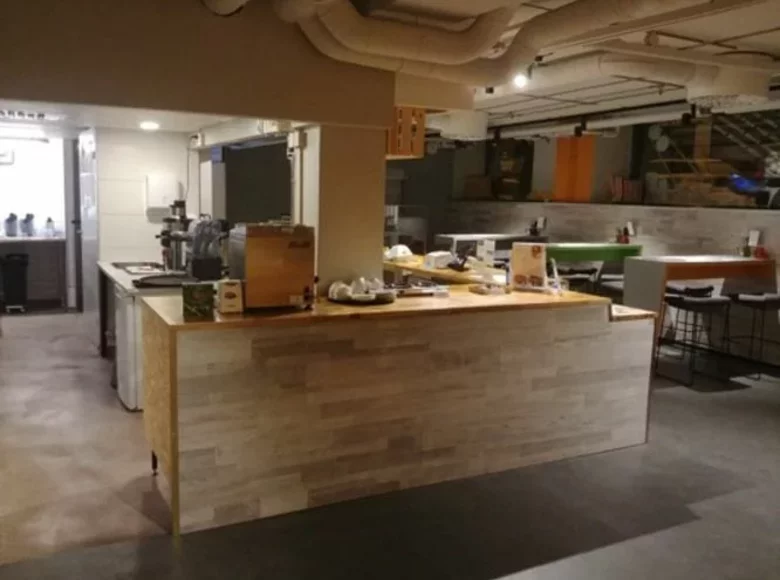 Restaurante, cafetería 140 m² en Helsinki, Finlandia