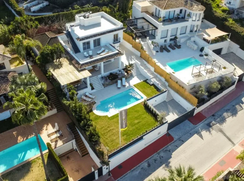 Haus 6 zimmer  Marbella, Spanien