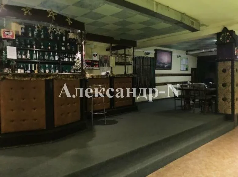 Commercial property 535 m² in Odessa, Ukraine