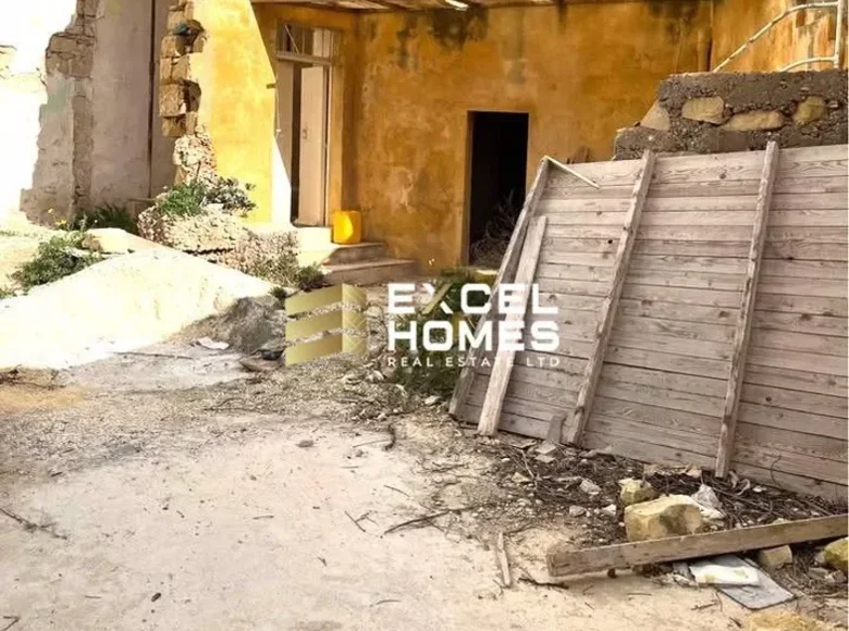 3 bedroom house  Żebbuġ, Malta