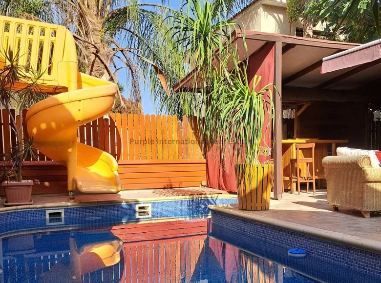 4 bedroom Villa 320 m² Limassol, Cyprus