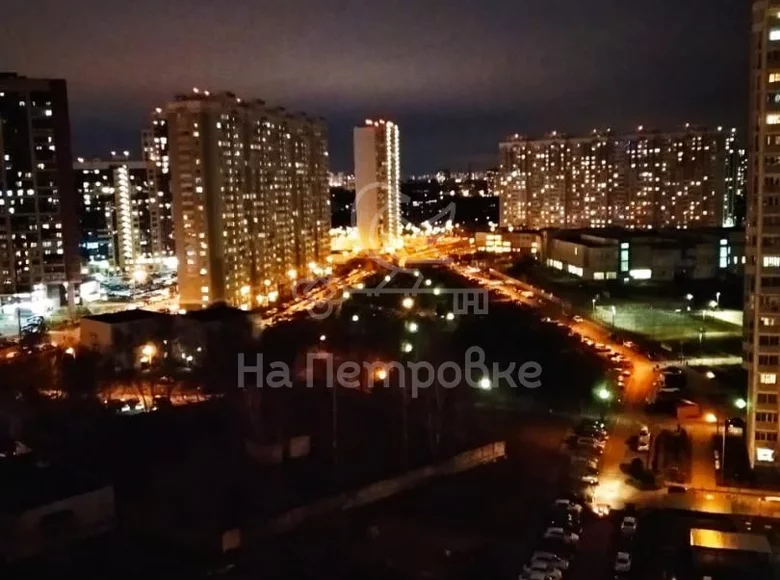 Mieszkanie 2 pokoi 61 m² Northern Administrative Okrug, Rosja