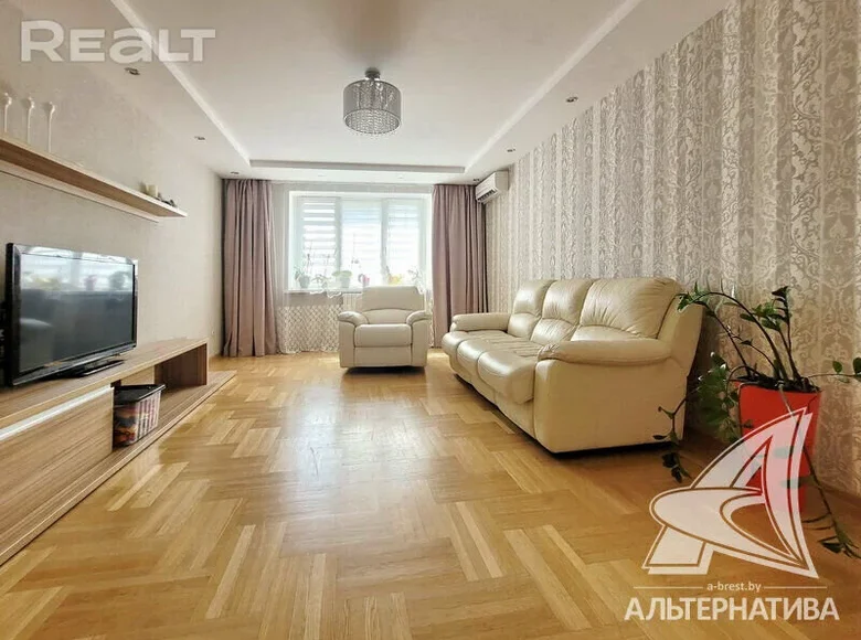 Квартира 2 комнаты 60 м² Брест, Беларусь