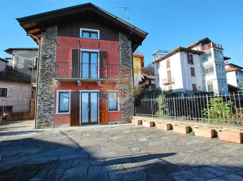 5-Zimmer-Villa 124 m² Verbania, Italien