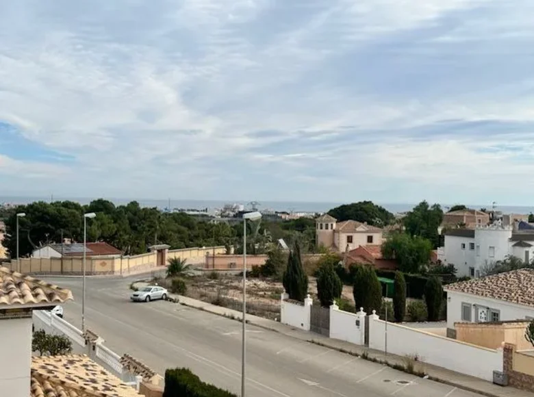 Casa 5 habitaciones  Orihuela, España