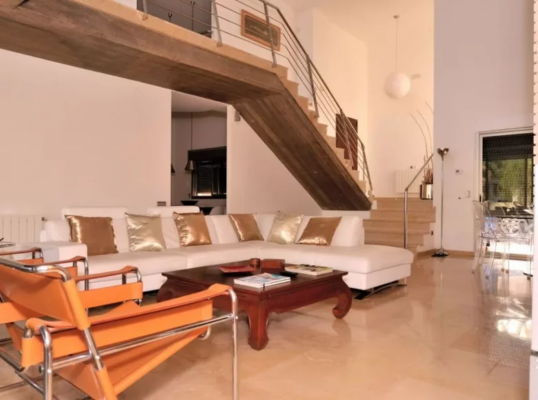4 bedroom house 258 m² Dehesa de Campoamor, Spain