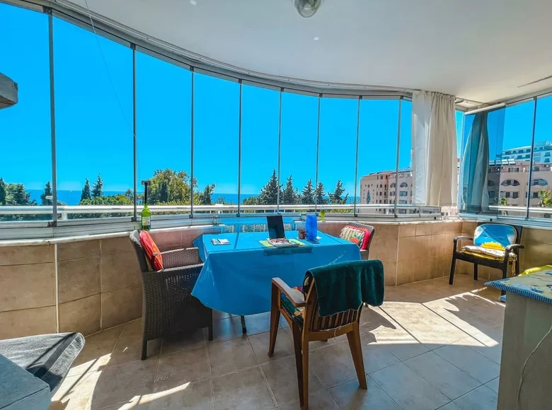 2 bedroom apartment  Mahmutlar, Turkey