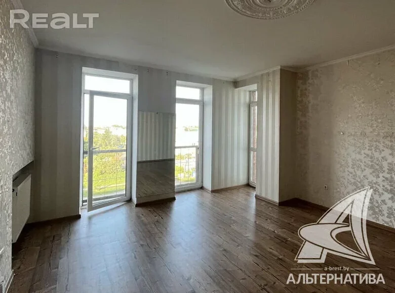 Mieszkanie 2 pokoi 66 m² Brześć, Białoruś