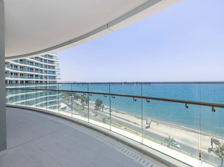 Appartement 2 chambres 102 m² Germasogeia, Chypre