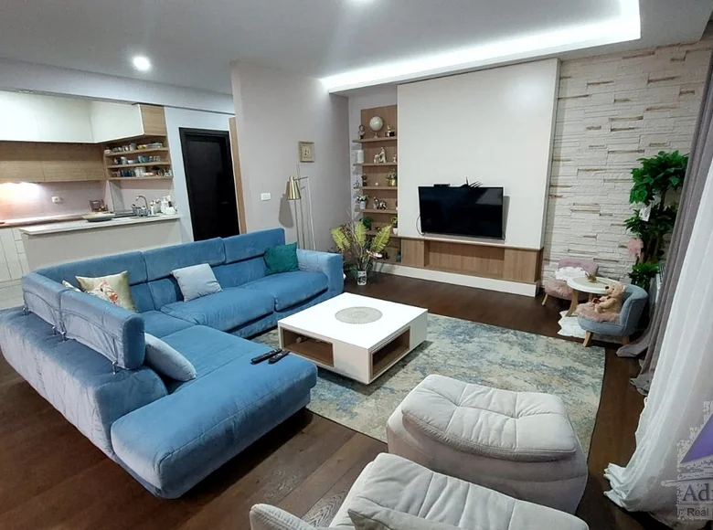 Wohnung 2 Schlafzimmer 176 m² Budva, Montenegro