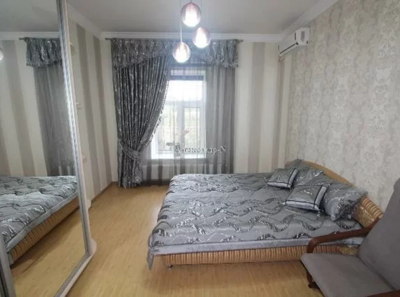 5 room house 200 m² Odessa, Ukraine