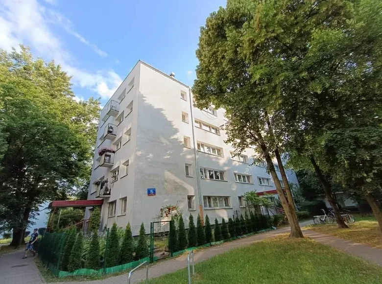 Mieszkanie 3 pokoi 47 m² w Warszawa, Polska