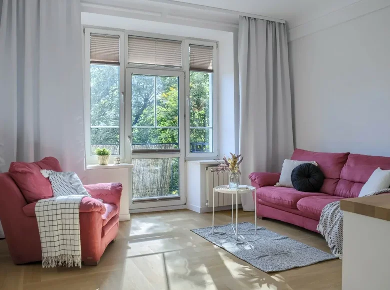 3 room apartment 73 m² in Warsaw, Poland