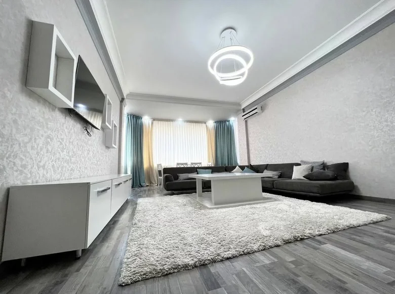 Kvartira 4 xonalar 175 m² Toshkentda, O‘zbekiston