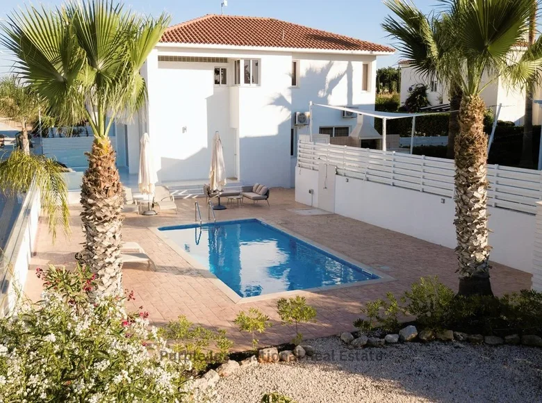 3-Schlafzimmer-Villa 175 m² Agia Napa, Zypern