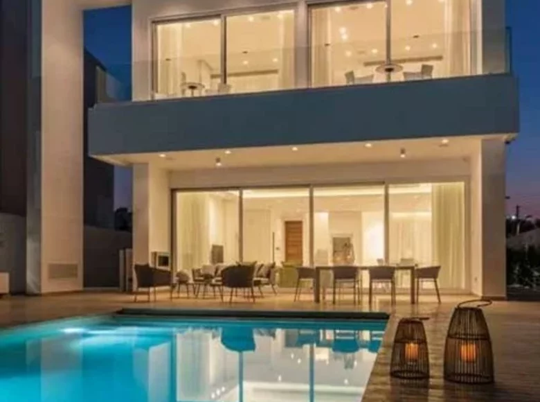 Mieszkanie 6 pokojów 430 m² Protaras, Cyprus