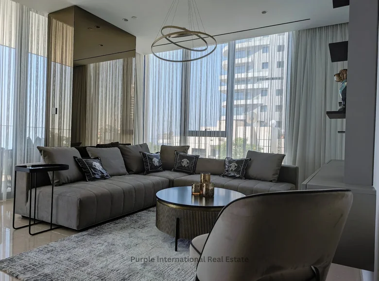 Mieszkanie 3 pokoi 133 m² Koinoteta Mouttagiakas, Cypr