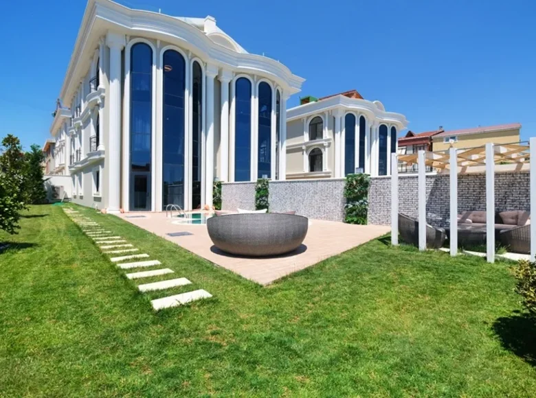Villa de 9 pièces 470 m² Buyukcekmece, Turquie