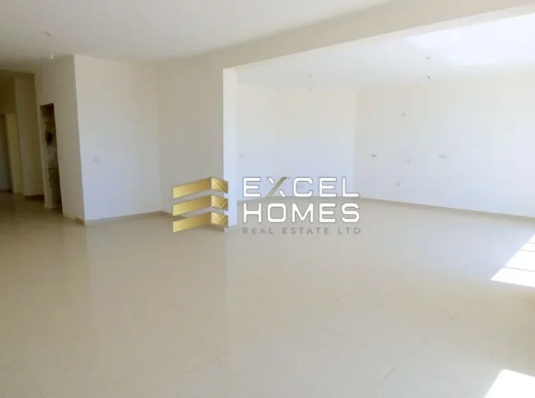 3 bedroom apartment  Mellieha, Malta