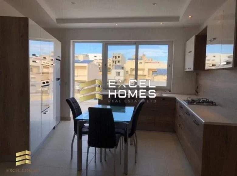 2 bedroom penthouse  in Marsascala, Malta