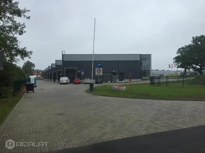 Propiedad comercial 1 023 m² en Marupe, Letonia