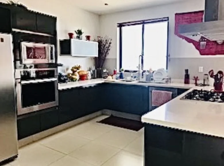 Casa 4 habitaciones 520 m² La Herradura, México