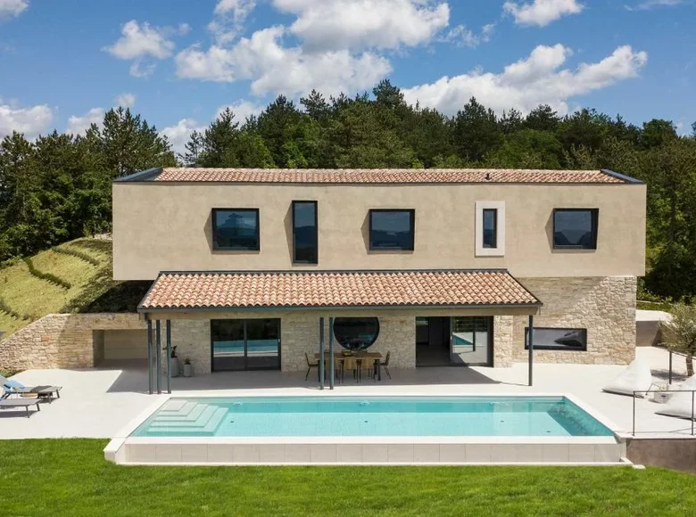 4 bedroom Villa 271 m² Buje, Croatia