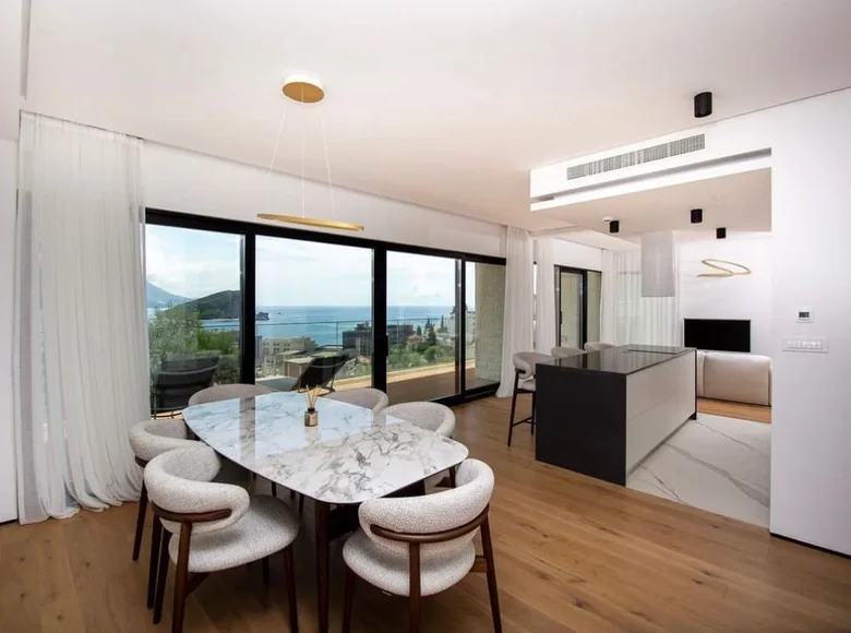 Condo 3 bedrooms 125 m² Budva, Montenegro