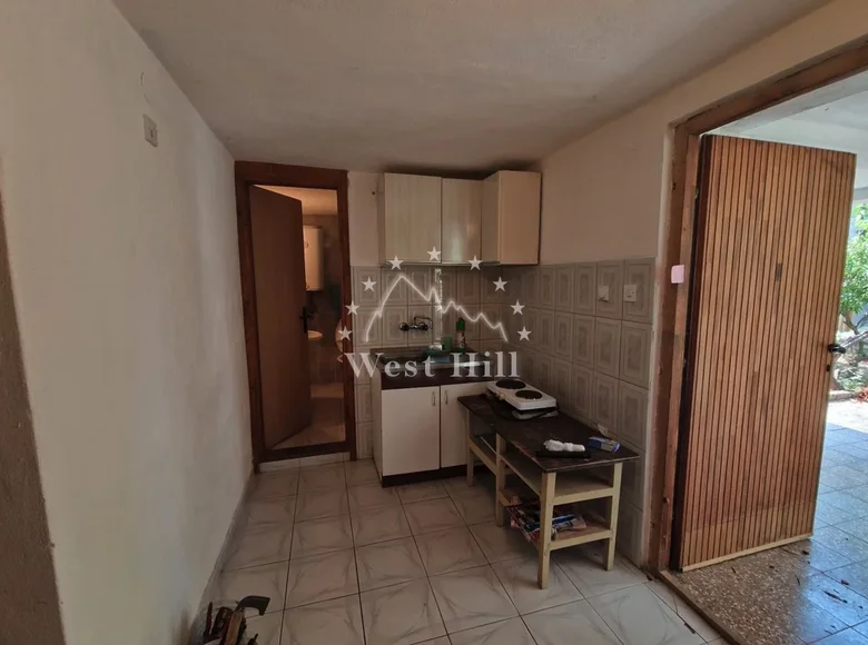 Haus 5 Zimmer 170 m² Kunje, Montenegro