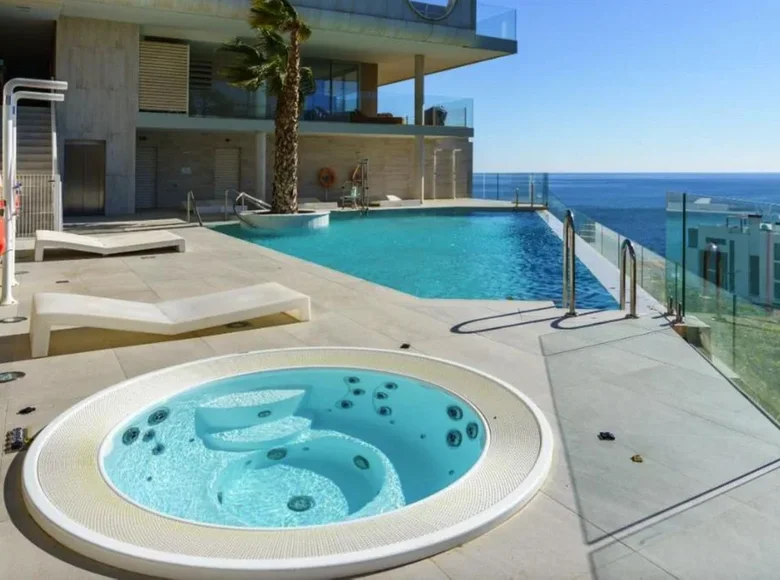 3 bedroom apartment 124 m² Fuengirola, Spain