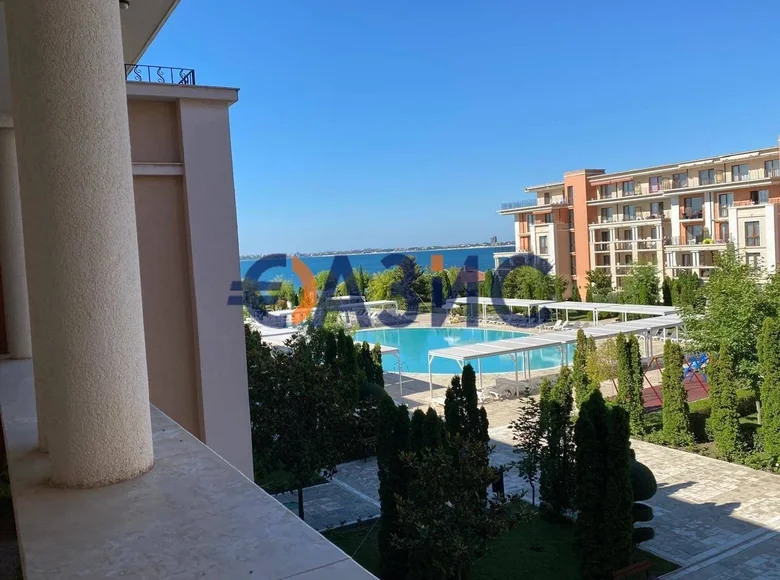 Квартира 3 комнаты 93 м² Святой Влас, Болгария