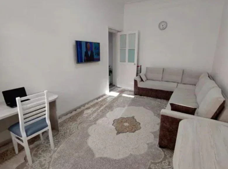 Kvartira 2 xonalar 50 m² Toshkentda