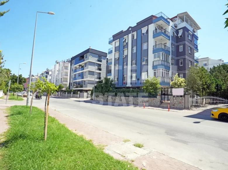 Szeregowiec 3 pokoi 78 m² Muratpasa, Turcja