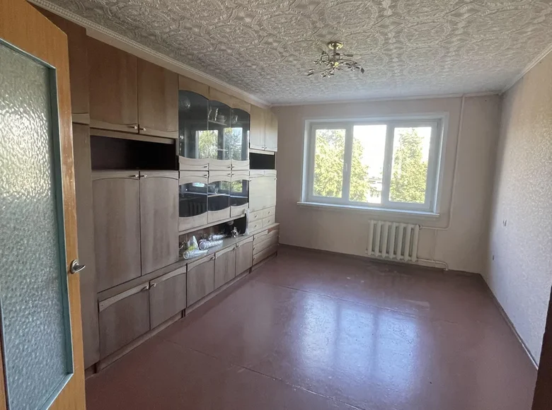 Mieszkanie 4 pokoi 77 m² Borysów, Białoruś