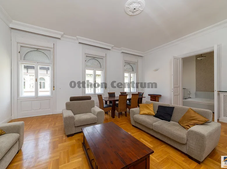 Wohnung 4 Zimmer 143 m² Budapest, Ungarn