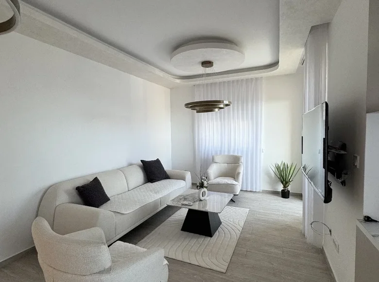 2 bedroom apartment 742 m² Montenegro, Montenegro