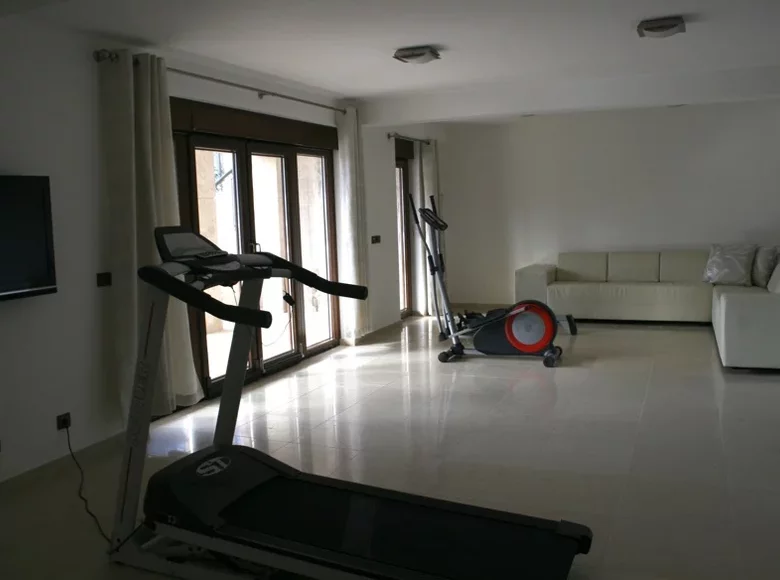 5-Schlafzimmer-Villa 760 m² Montenegro, Montenegro