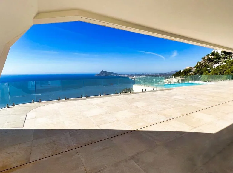 6 bedroom villa 1 028 m² Altea, Spain